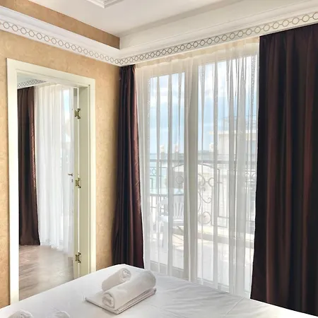 Апартамент Golden Rainbow - Private - Bsr - 2 *